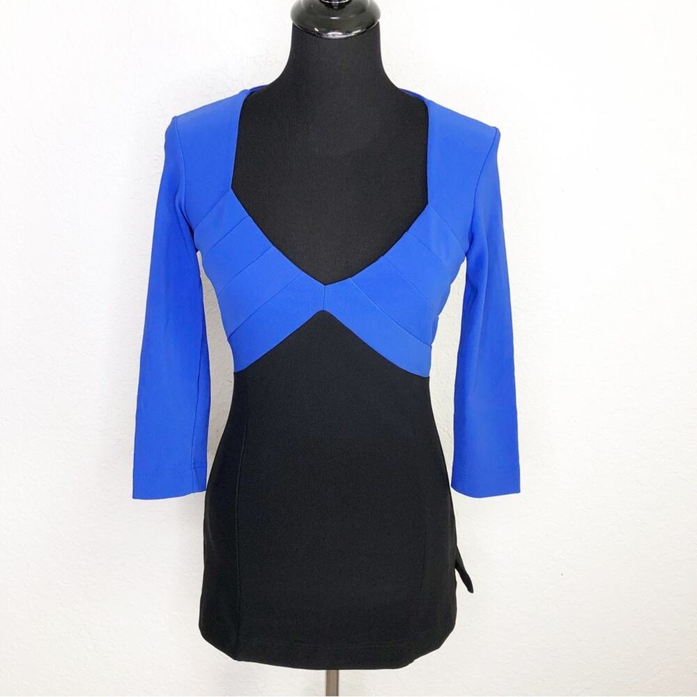 Boston Proper blue black heavy knit color block top size Extra Small XS